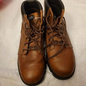 Brand new never worn Skechers Relaxfit work boots